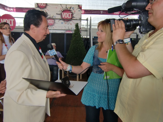 volt-2011jun29-interview-w-sopron-tv.JPG