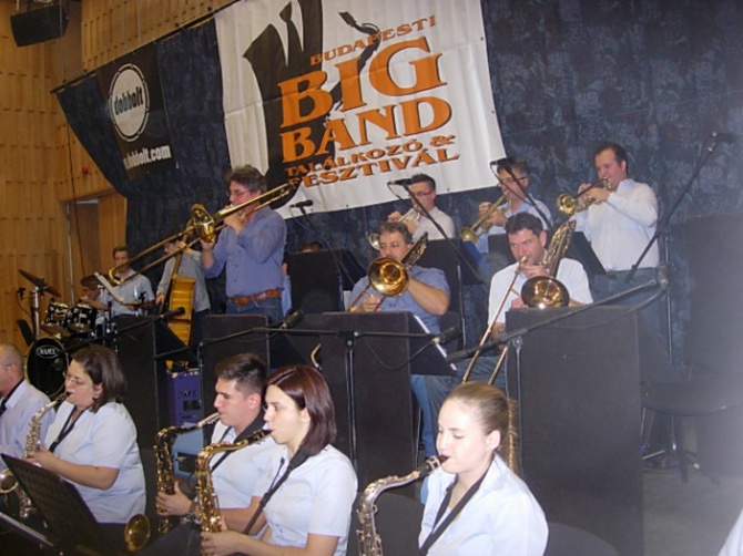 03-szegedi-deak-big-band-a.jpg