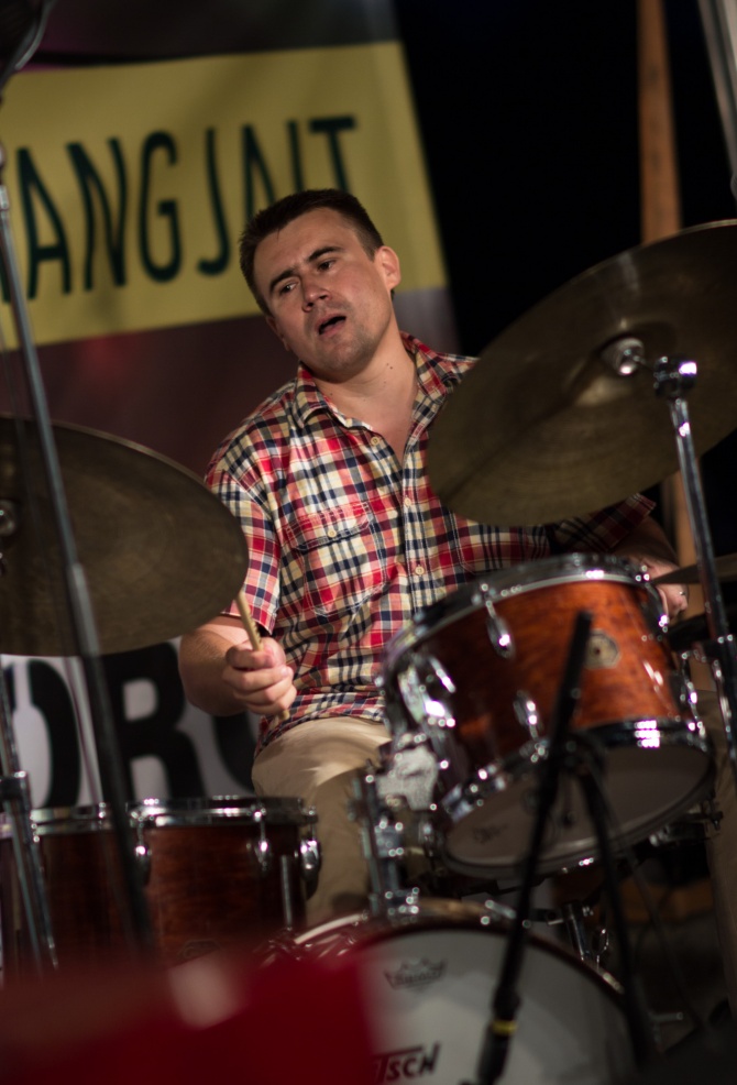 band-2-3.jpg