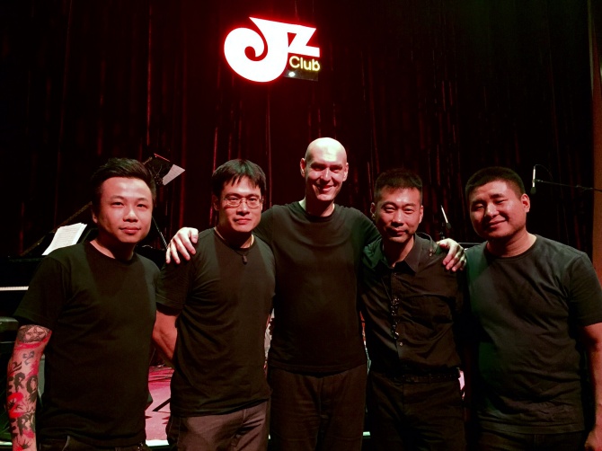 band-jz-guangzhou.jpg