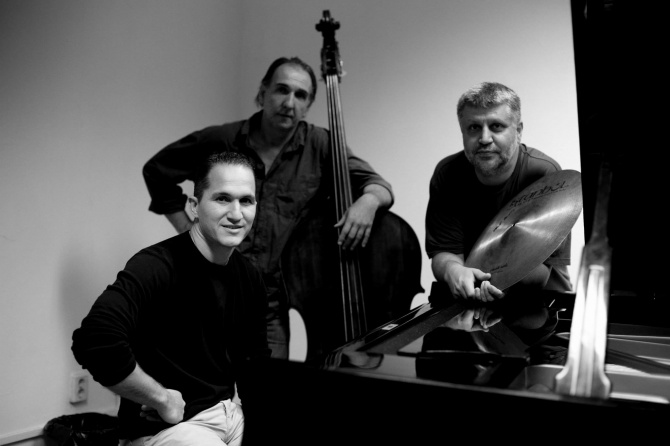 varga-gabor-trio.jpg