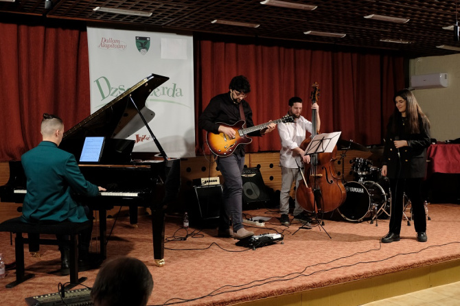 dscf3923.JPG