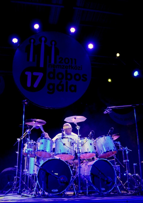 billy-cobham-cegled-2011-majus-7.jpg