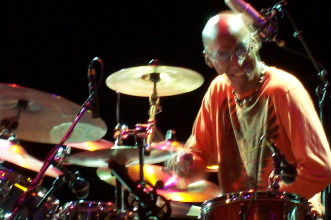 debreceni-jazznapok-20110903-omar-hakim.jpg