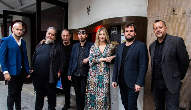 balazs-elemer-group.jpg