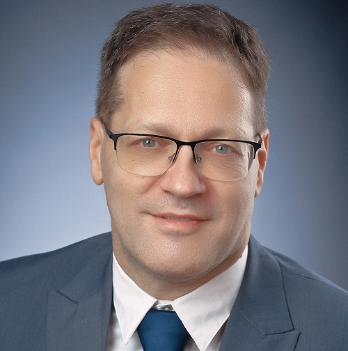 ittzes-tamas.jpg