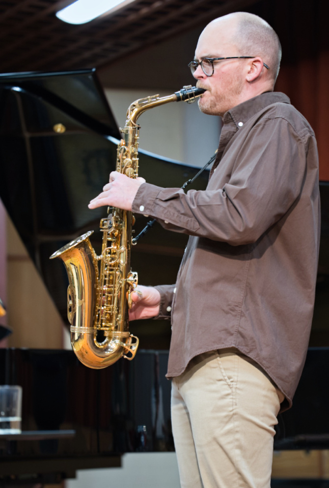 lt-1-1.jpg lt-1-1.jpg