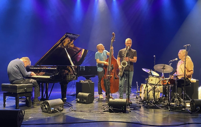 image1-2025-11-05t152407586.jpg image1-2025-11-05t152407586.jpg