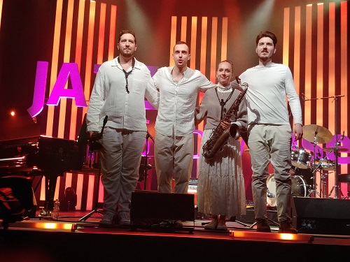 black-tea-vege.jpg black-tea-vege.jpg