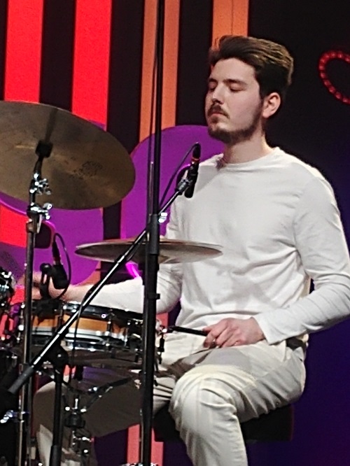 mr-dob.jpg mr-dob.jpg