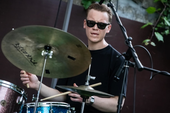 les-mate.jpg les-mate.jpg