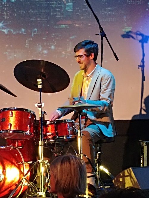 rivhter-ambrus-1.jpg rivhter-ambrus-1.jpg