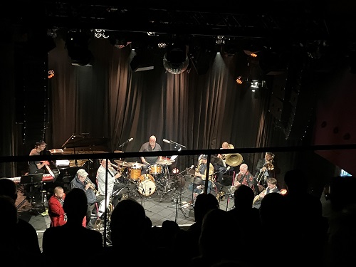 bigband-felulrol.jpg bigband-felulrol.jpg