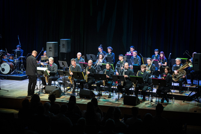 big-band-2.jpg big-band-2.jpg