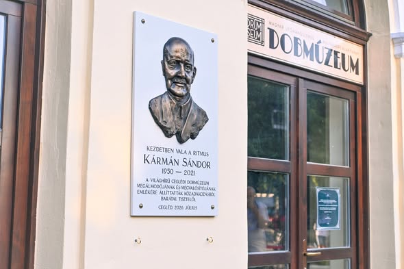ks-dombormu.jpg ks-dombormu.jpg