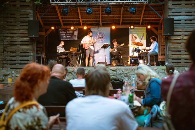 horvath-szabolcs-quartet.jpg horvath-szabolcs-quartet.jpg