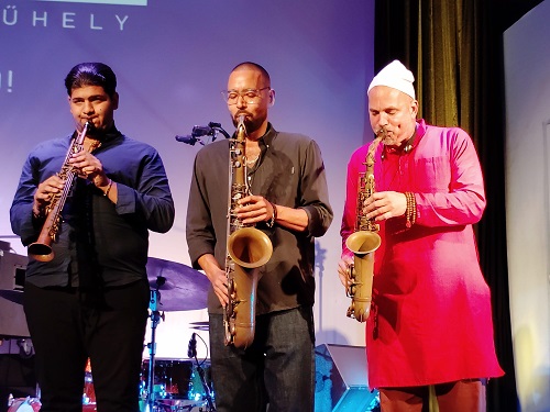 raadas-3-sax.jpg raadas-3-sax.jpg