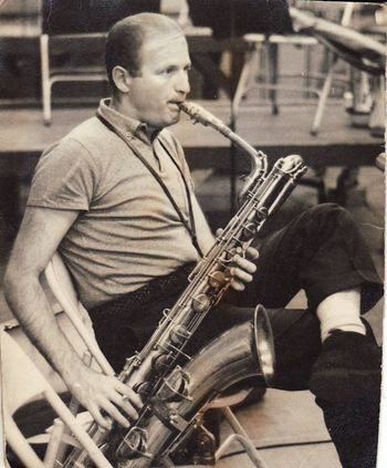 sol-schlinger.jpg sol-schlinger.jpg