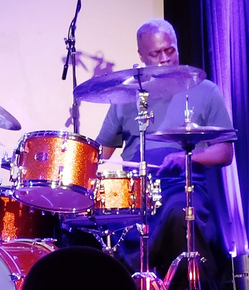 gregory-hutchinson-1.jpg gregory-hutchinson-1.jpg