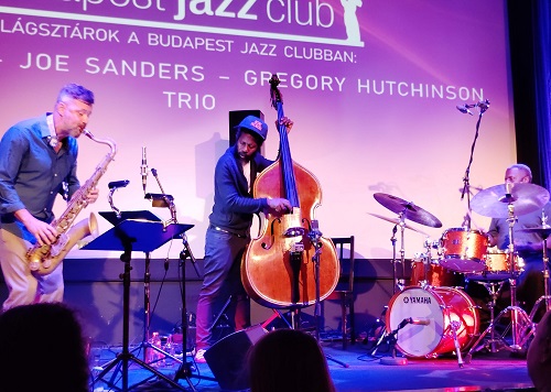 trio-8.jpg trio-8.jpg